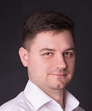dr Jakub Czernik