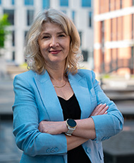 prof. UJ, dr hab. Anna Sajdak-Burska